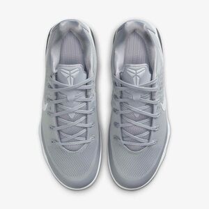 Nike Kobe 9 Elite Low Protro in the "Wolf Grey" colorway